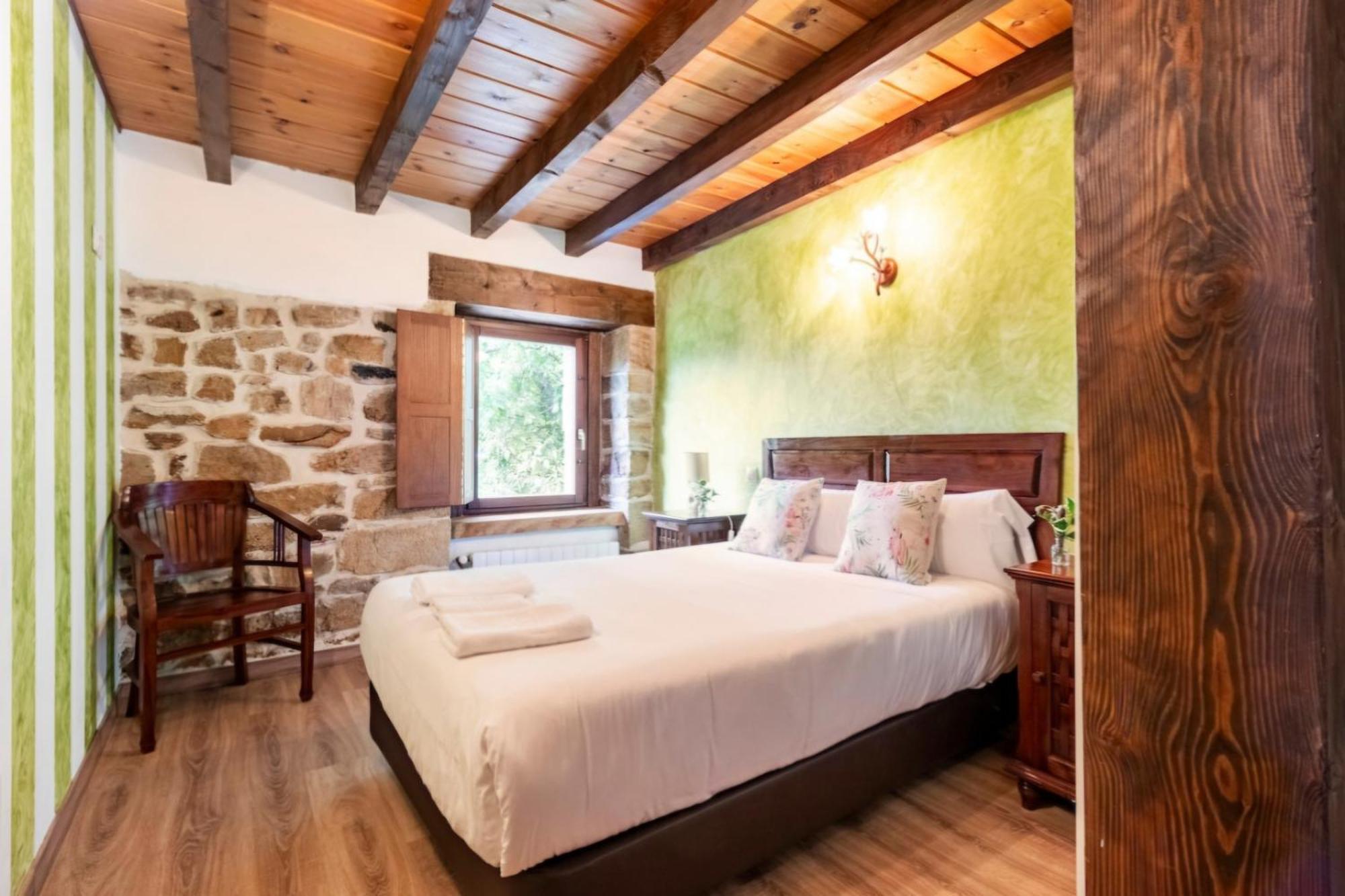 Casa De Pueblo Las Golondrinas De Luena San Miguel de Luena Exteriör bild